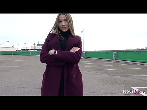 ❤️ VĀCU SKAUTS IR SAPNIS, PIESKARAS STEELE, AUTOSTĀVVIETA TELLTALE UN SEXY PAR NAUDU ❤️❌ Seks video pie mums lv.robosexshop.ru ❌