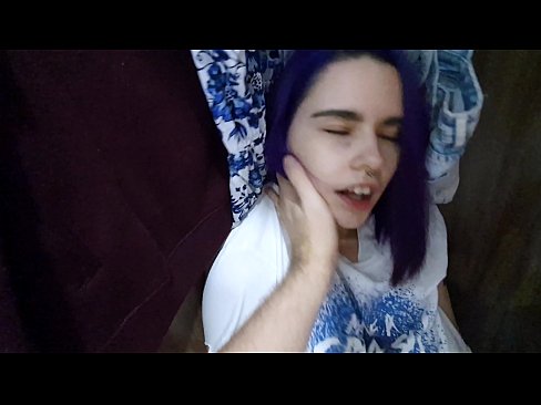 ❤️ Atradu savu māsu skapī un palīdzēju viņai beigt. ❤️❌ Seks video pie mums lv.robosexshop.ru ❌